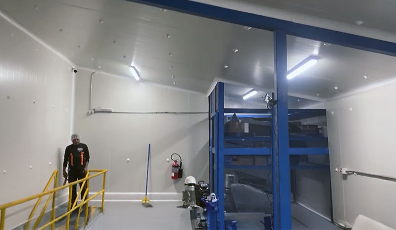 panel 30mm planta proceso, recubrimiento higiénico industrial Costa Rica, cuarto limpio industria alimentaria, rodapié sanitario planta proceso, panel pared 30mm acabado sanitario, GLOBEWALL 30mm, curva sanitaria 100mm, sombrero japonés, Ministerio de Salud Costa Rica, BPM, HACCP, planta proceso San Carlos